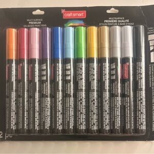 Craft Smart Multi-Surface Premium Oil-Based Paint Pens Chisel Tip 12pc NEW